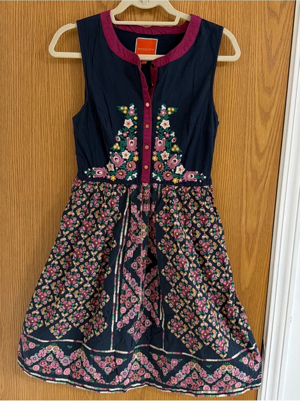 Modcloth Navy Blue Floral Embroidered Fit and Flare Peasant Dress Size S
